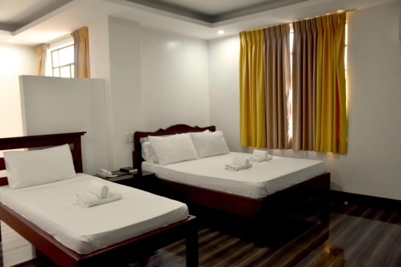 Isla De Oro Hotel Mamburao Εξωτερικό φωτογραφία