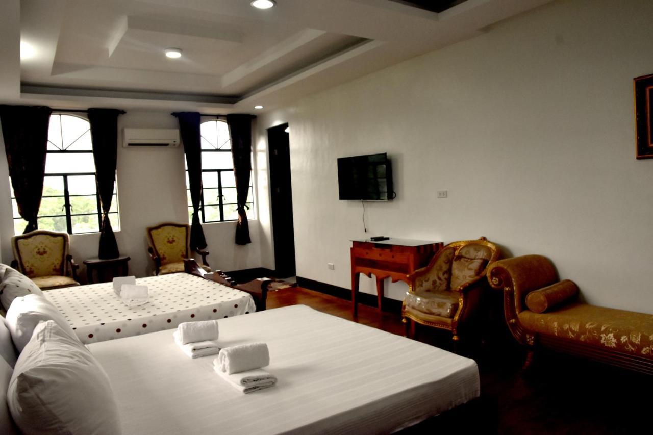 Isla De Oro Hotel Mamburao Εξωτερικό φωτογραφία