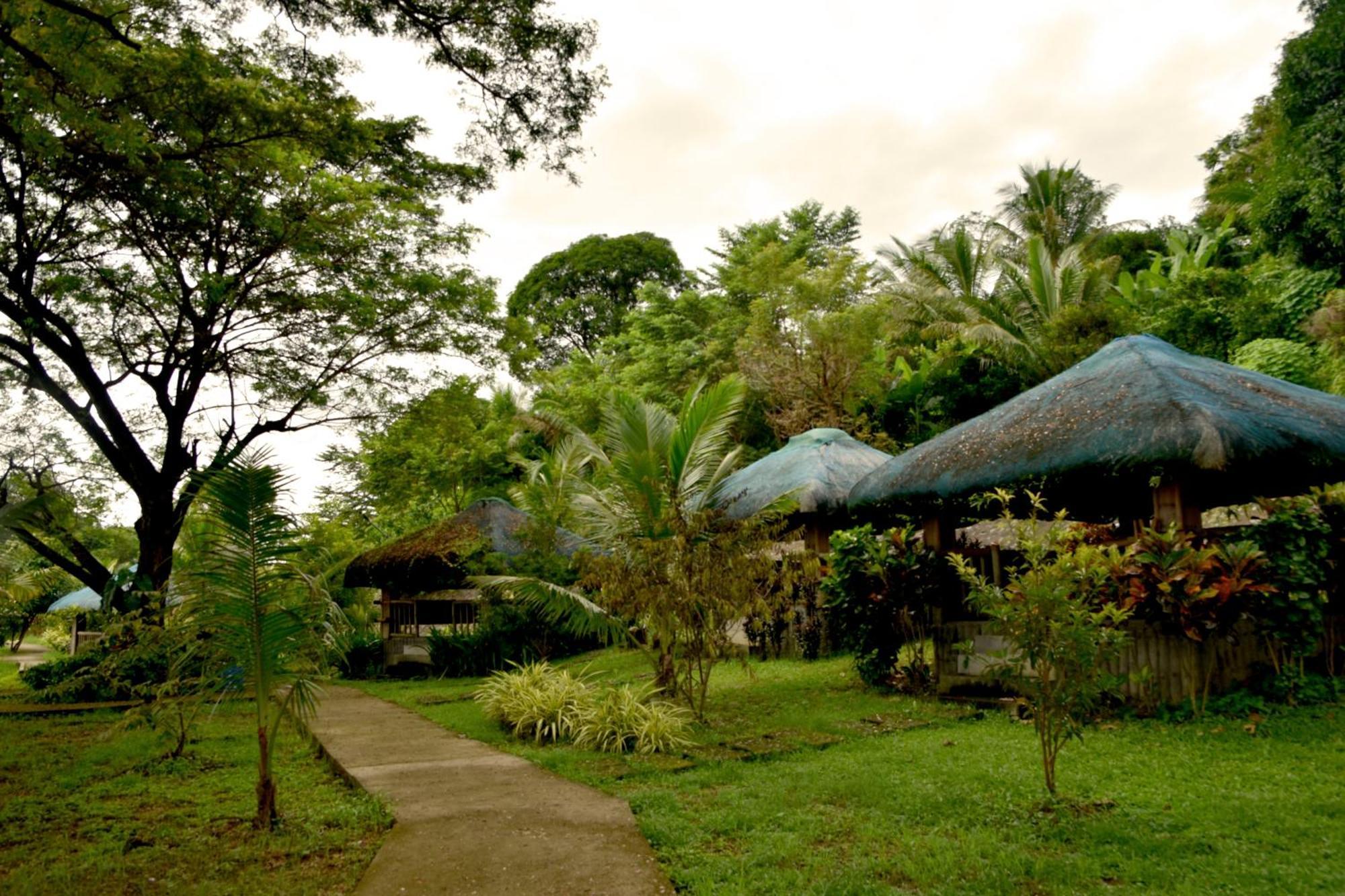 Isla De Oro Hotel Mamburao Εξωτερικό φωτογραφία