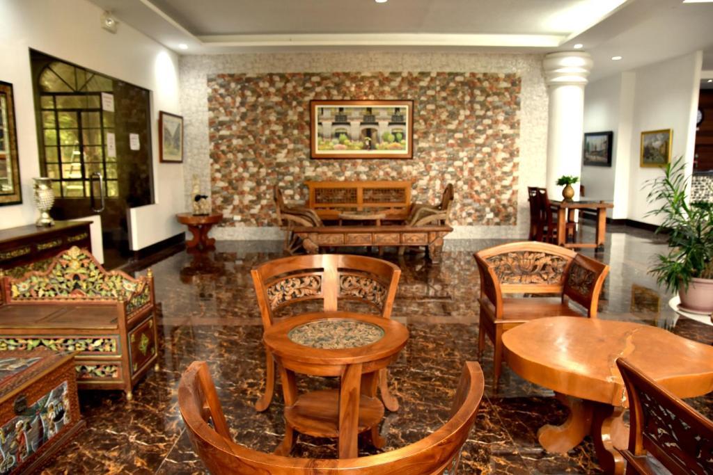 Isla De Oro Hotel Mamburao Εξωτερικό φωτογραφία